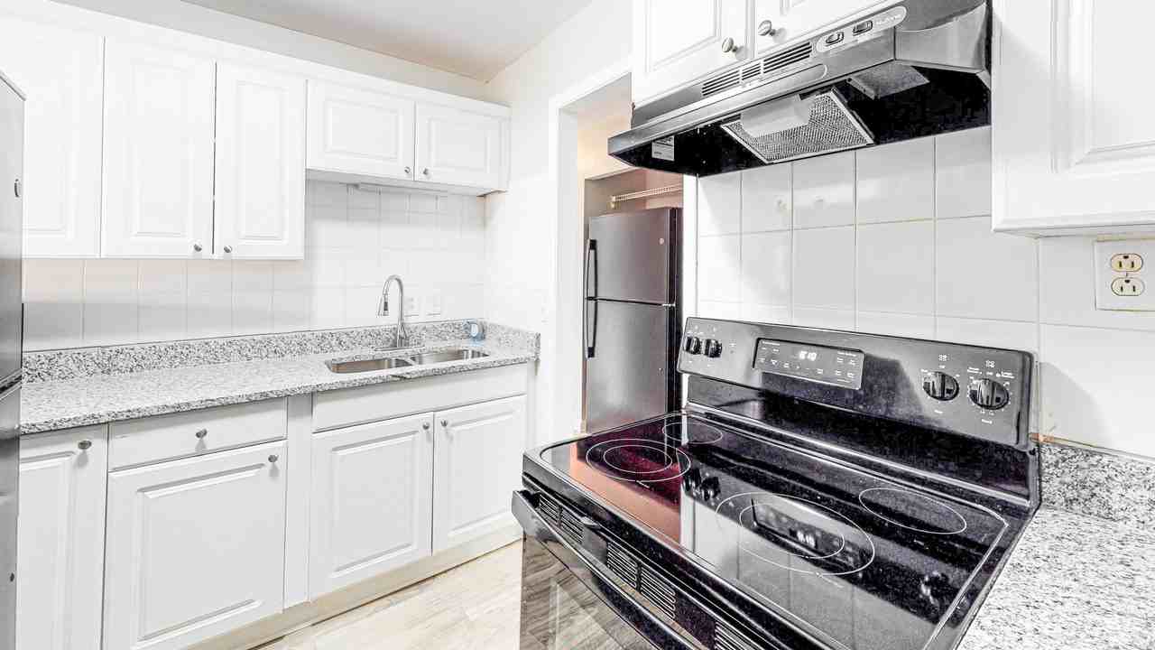 Valley Hill Ct - Photo 5 of 14