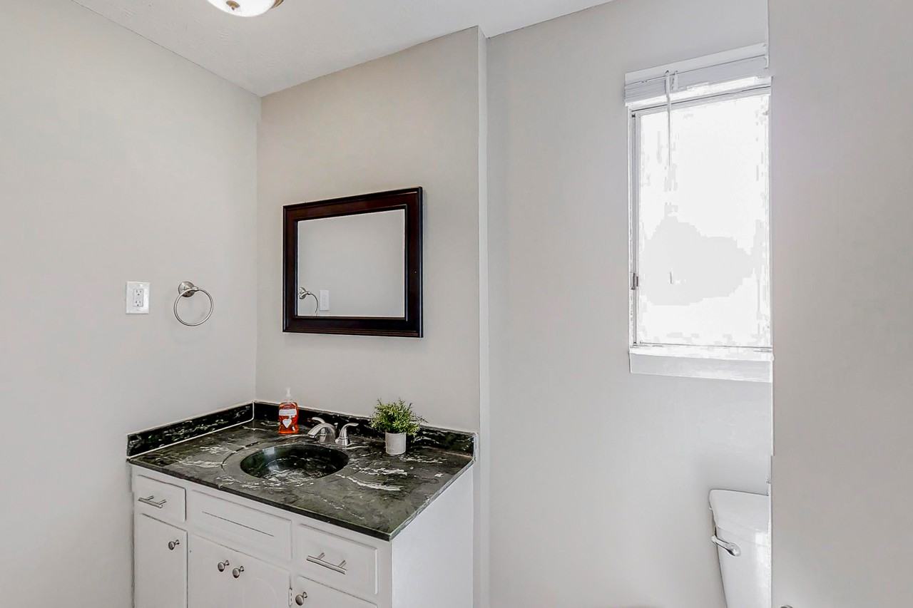 Magnolia Dr - Photo 4 of 18