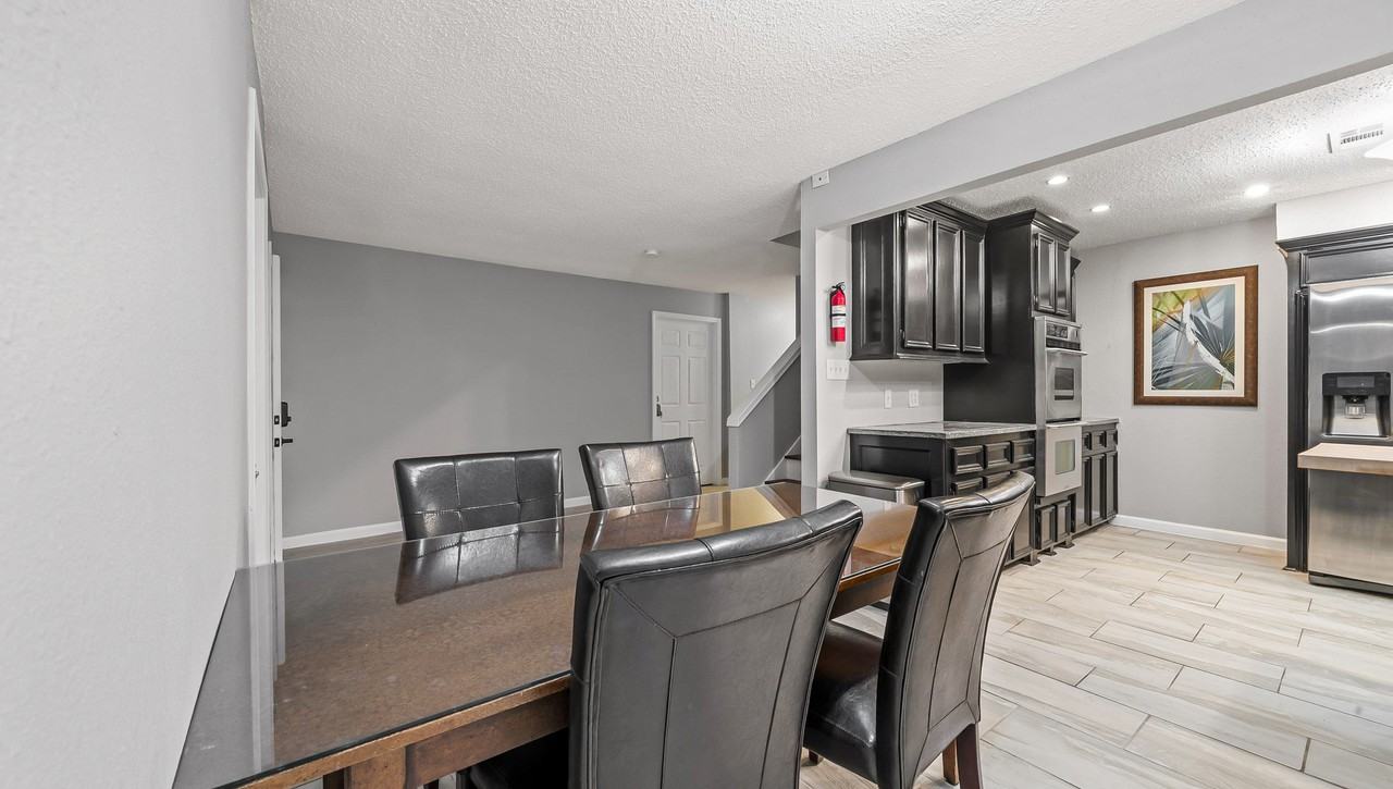 Botany Ln - Photo 2 of 15