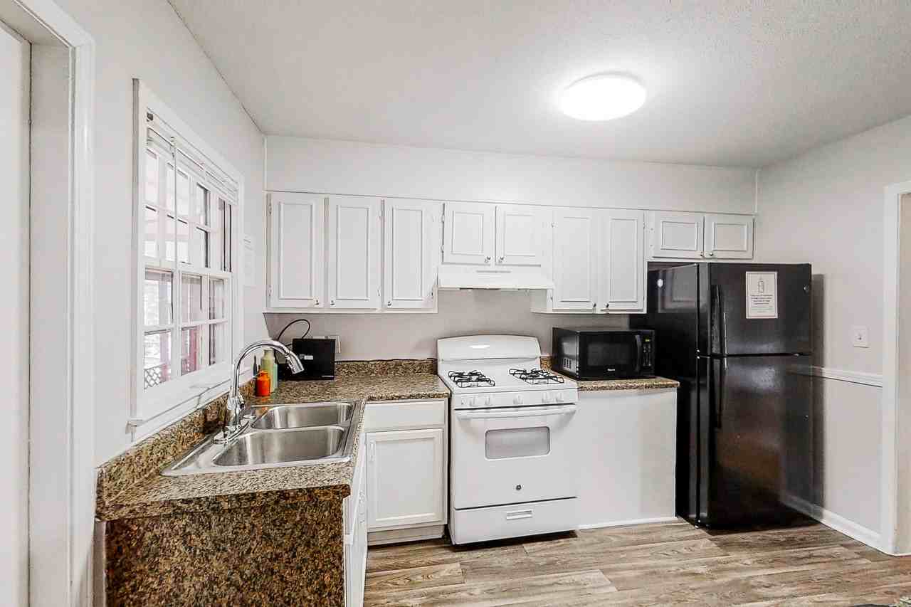 Castile Drive - Photo 4 of 17