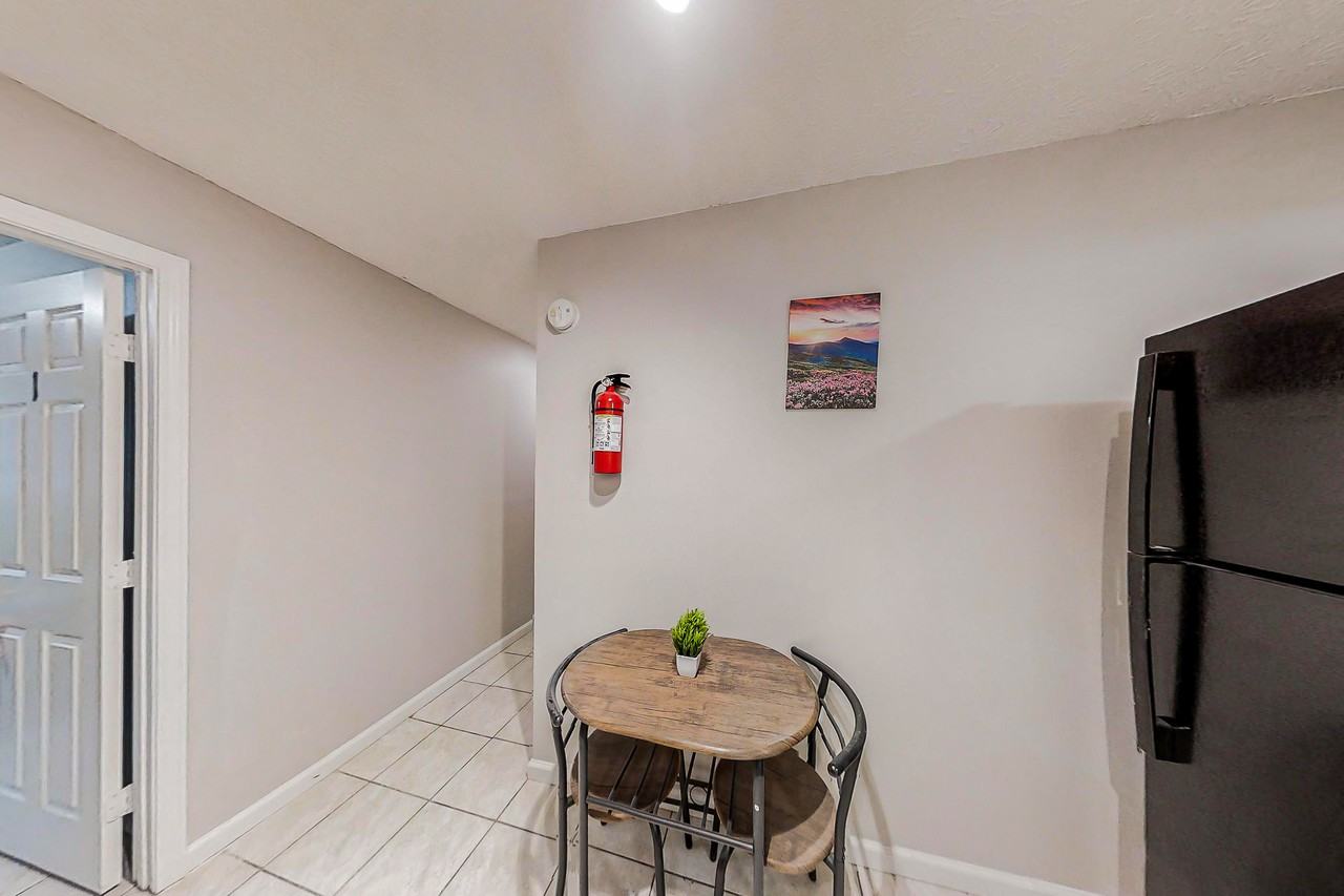 Little Joe Court - Photo 2 of 9