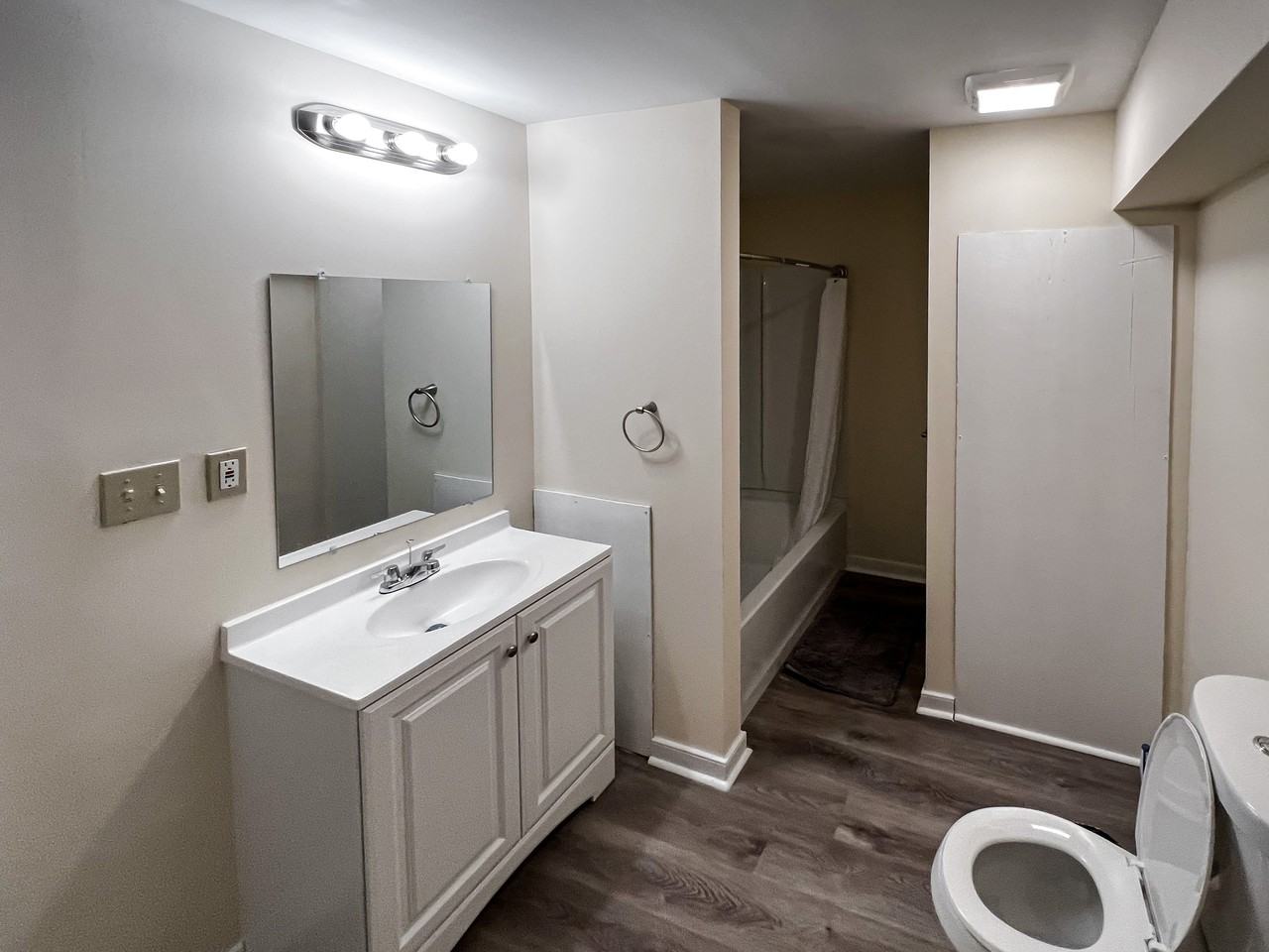 Clearview Ct - Photo 5 of 18