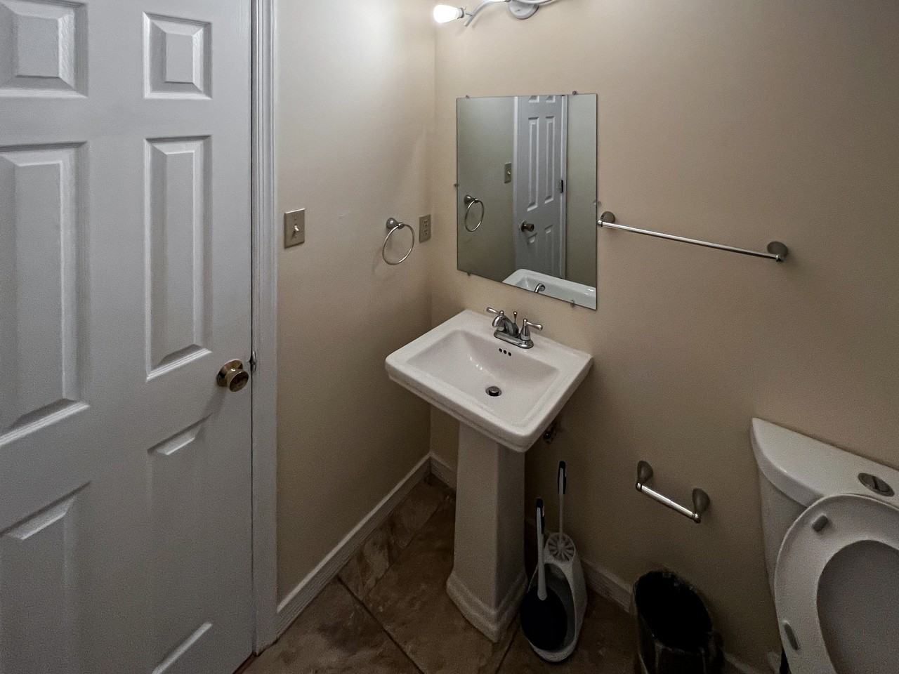 Clearview Ct - Photo 6 of 18