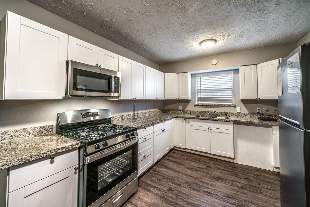 Tiffany Dr - Photo 2 of 18