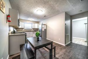 featured image of Tiffany Drive