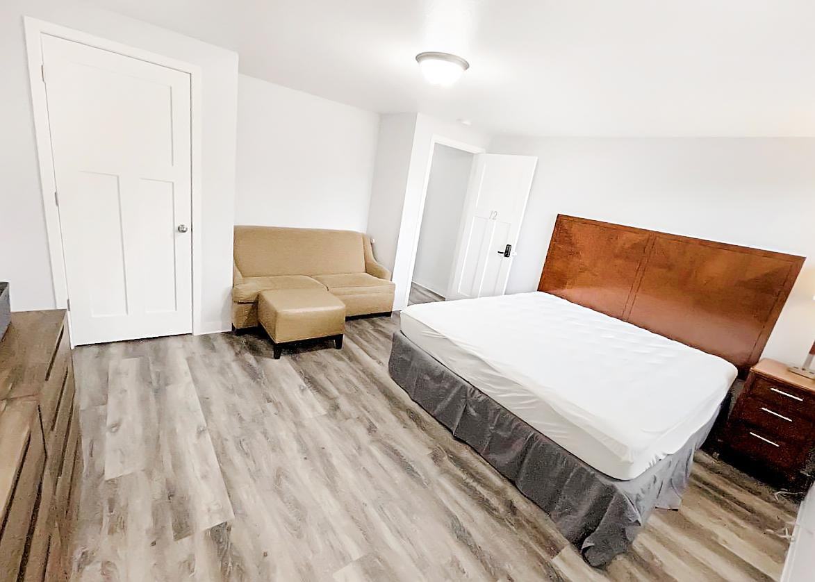 Washington Ave - Photo 2 of 18