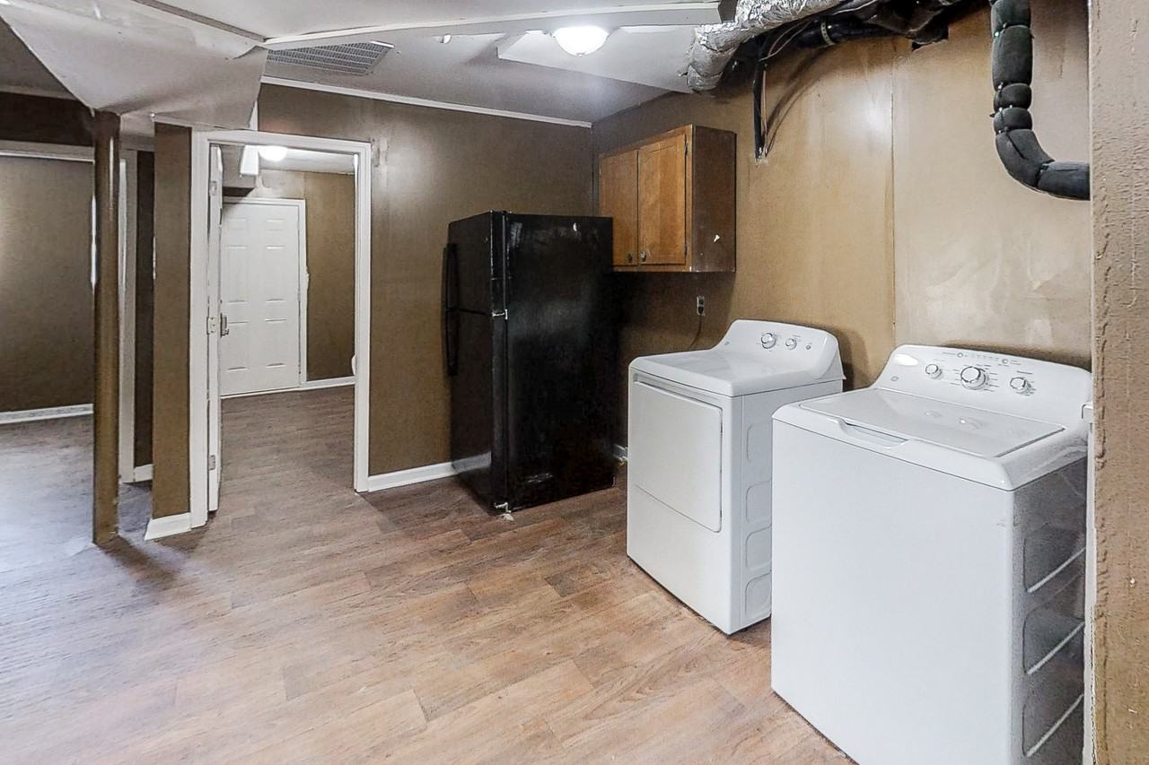 Botany Drive - Photo 6 of 12