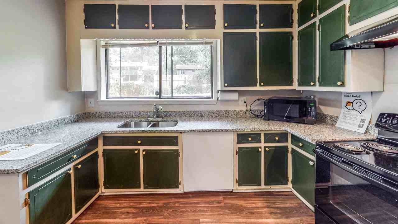 Autumn Dr - Photo 4 of 8