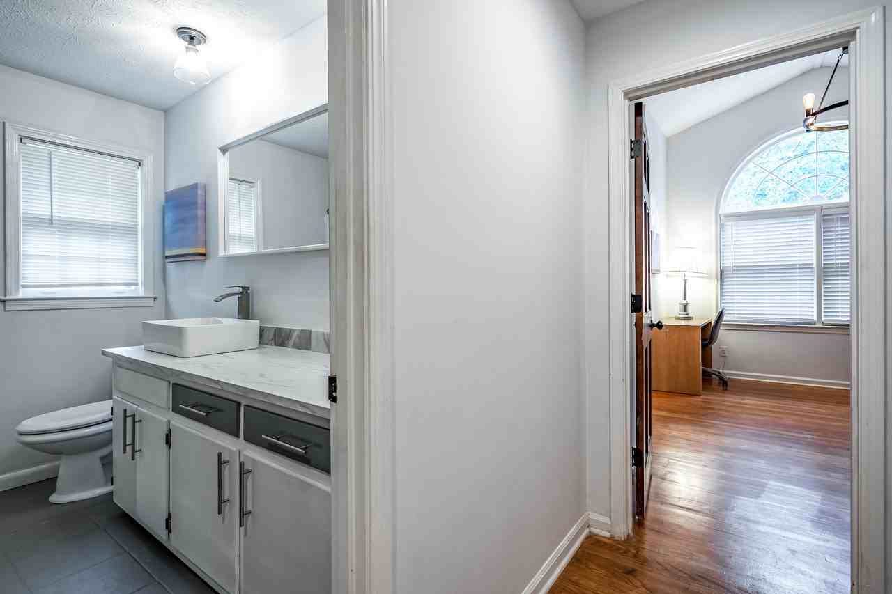 Allgood Springs Dr - Photo 5 of 25