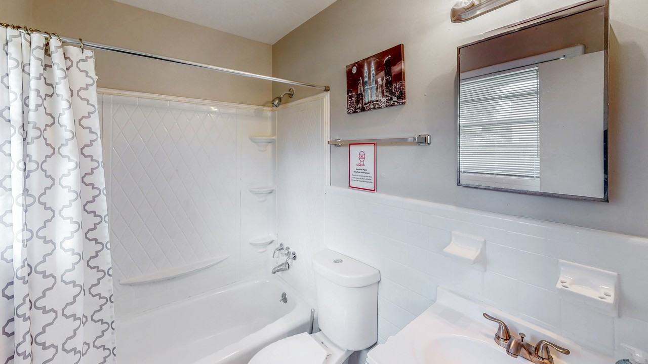 Dixon Rd - Photo 4 of 9