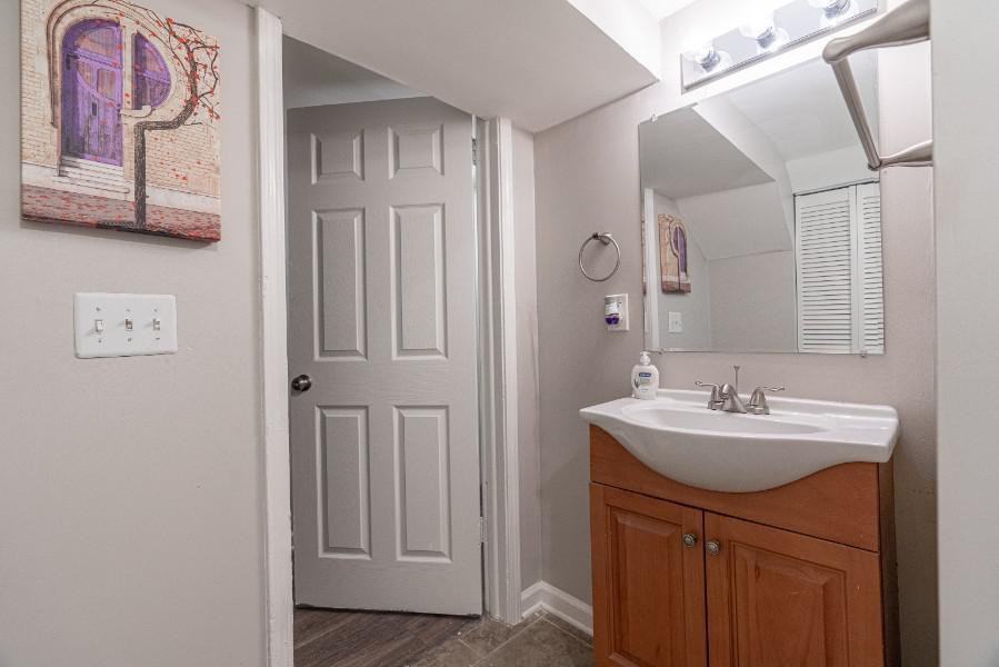 Adamsville Dr Sw - Photo 4 of 7