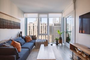 featured image of 202 W Hill St #1-1