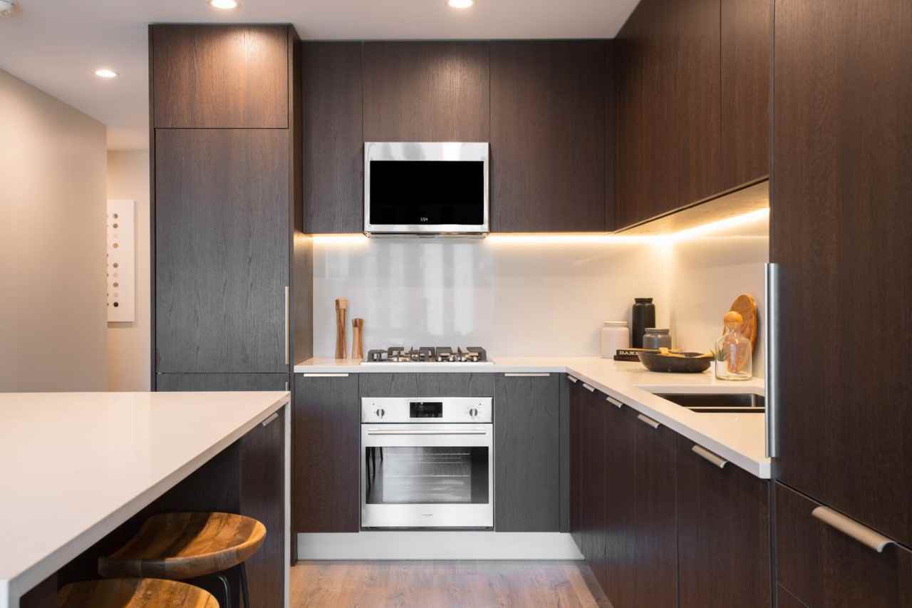 202 W Hill St #1-1 - Photo 2 of 23