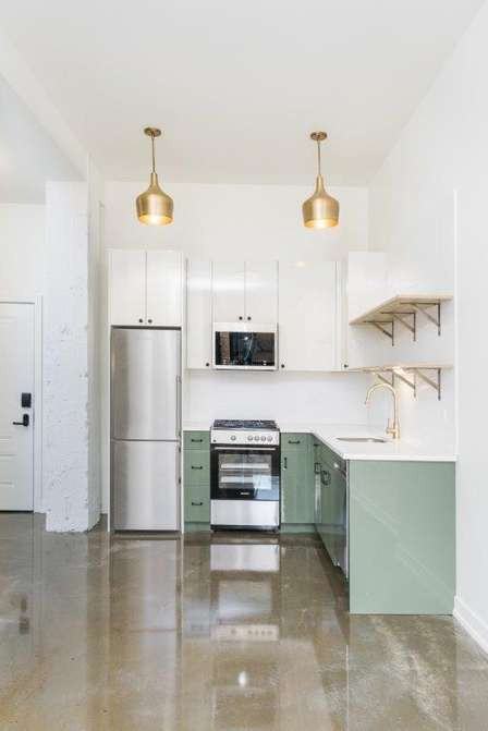 1515 W Monroe St #1-1 - Photo 2 of 10