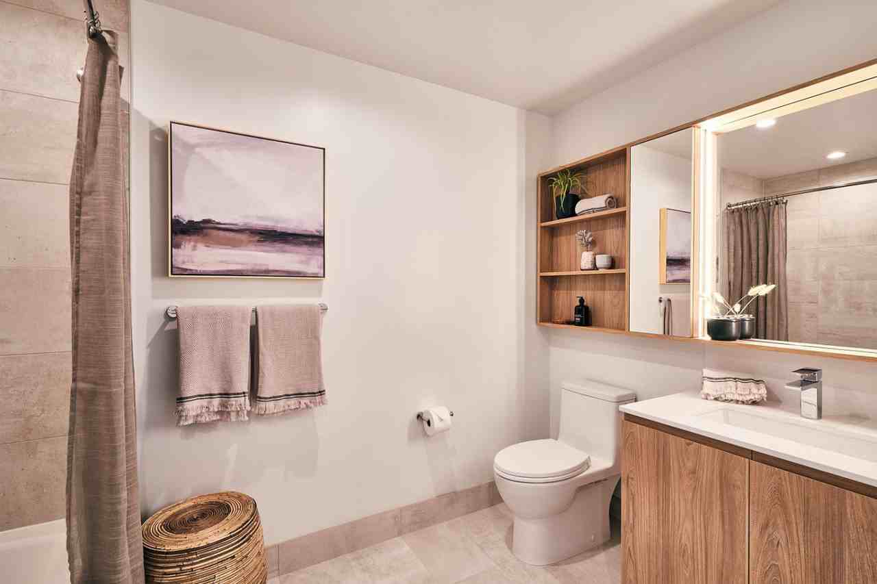 228 W Hill St #2-2-5TH - Photo 6 of 27