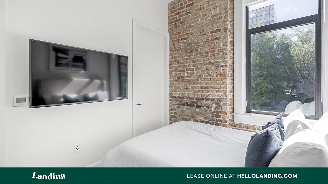 425 20th Street South - Photo 7 of 50