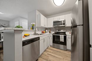 Somerset Apartments - Photo 1 of 1