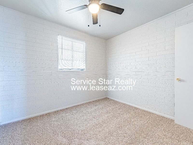 5642 S 14th Ave - Photo 6 of 27