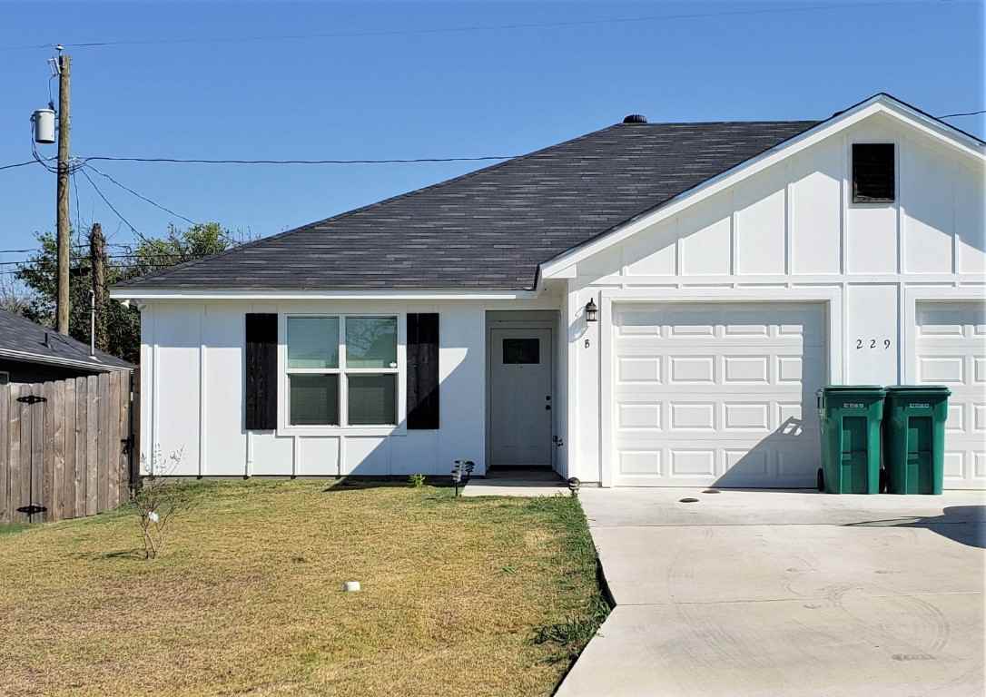 229 N Mary Jo Dr - Photo 2 of 23