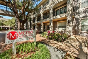 featured image of 2350 Bagby St