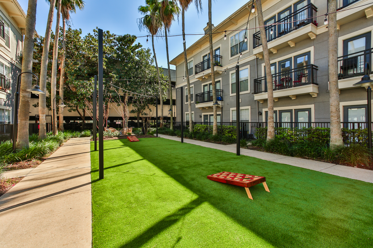 Metro Midtown - Photo 2 of 15