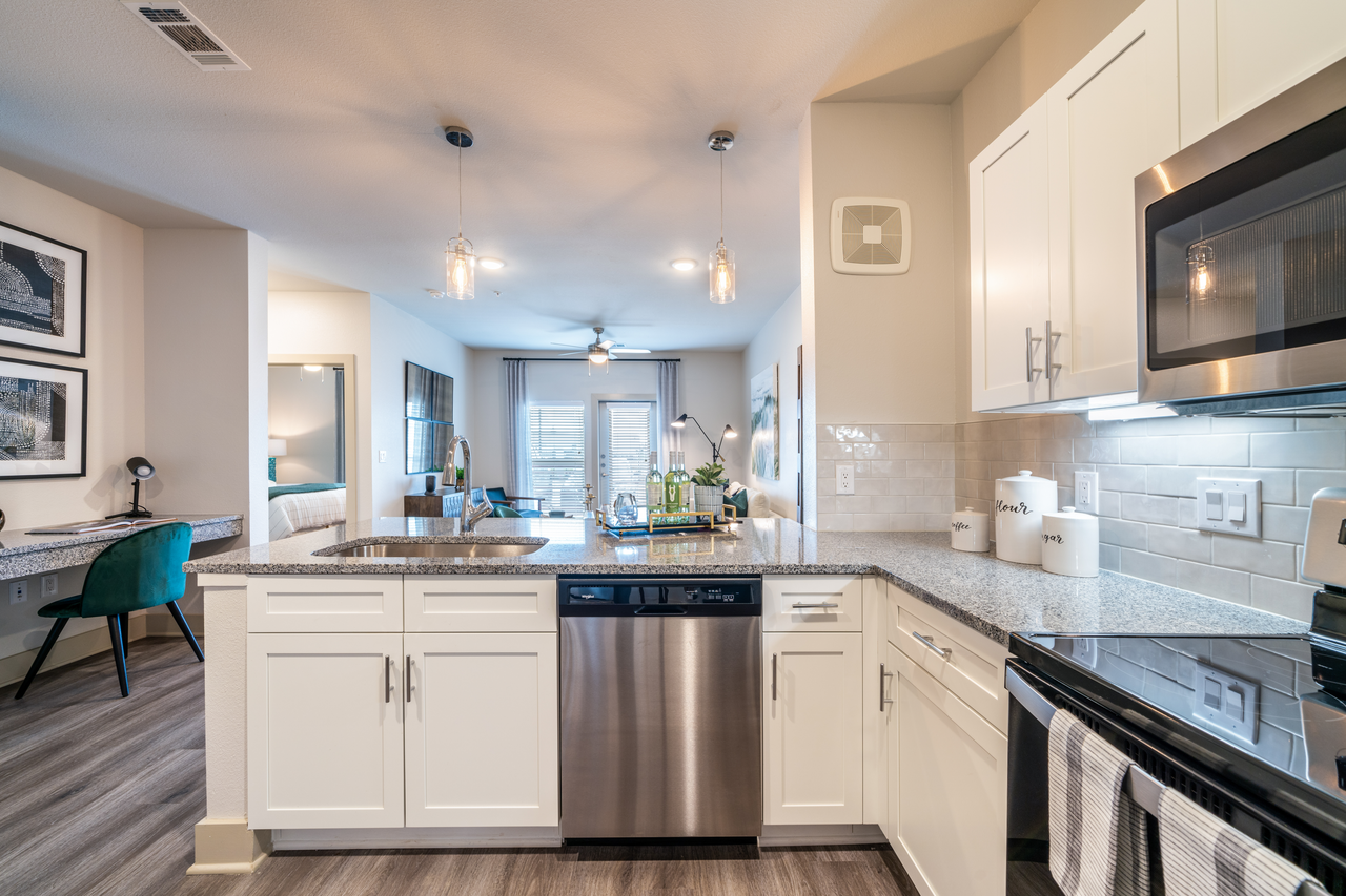 Virtuo Med Center - Photo 2 of 14