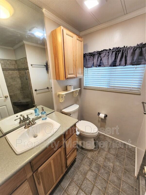 33860 Westchester Dr - Photo 7 of 17