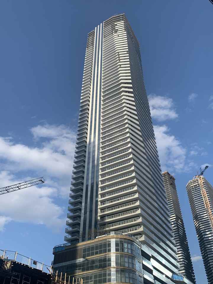 28 Freeland Street ##10