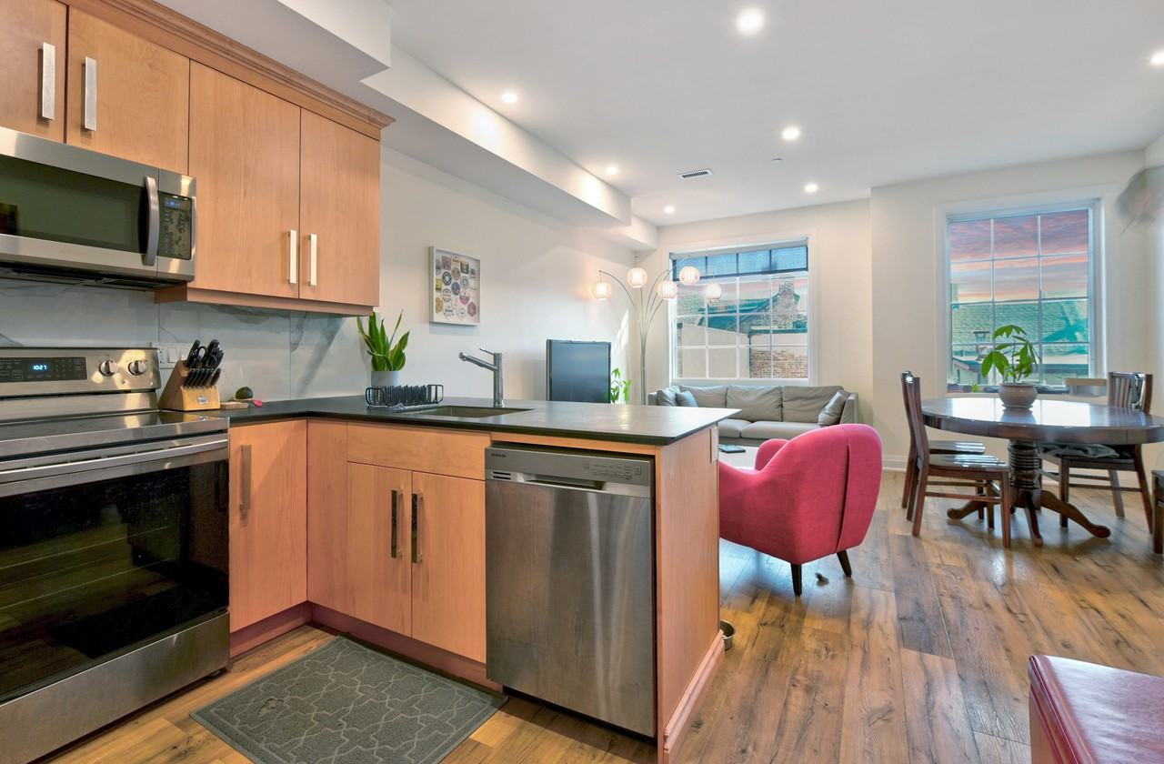 12 Kensington Avenue ##3 - Photo 3 of 11