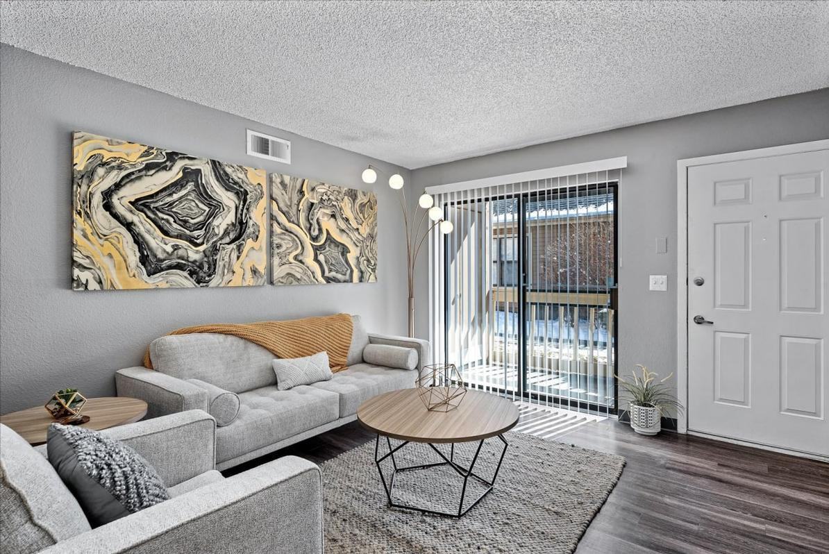 14107 E Kansas Pl - Photo 5 of 25