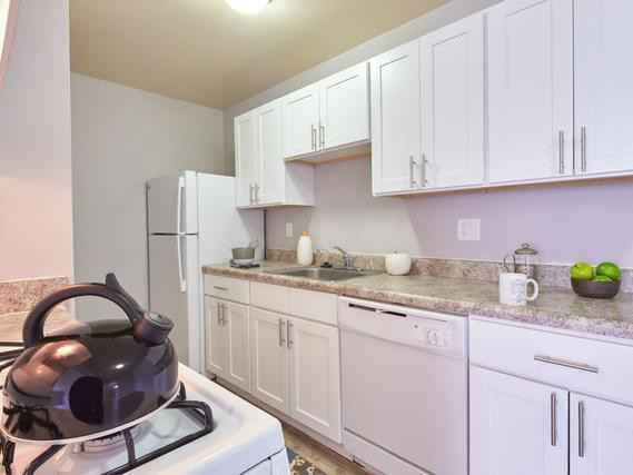 31597 Harlo Dr - Photo 4 of 42