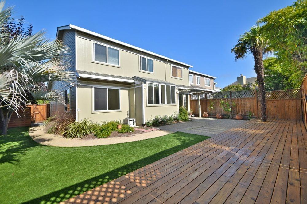 117 Plymouth Cove - Photo 2 of 20