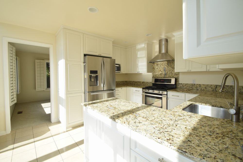 117 Plymouth Cove - Photo 3 of 20