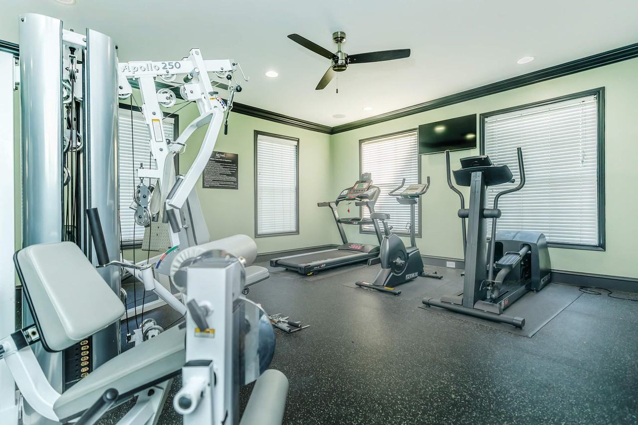 Lost Creek Apartments - Photo 5 of 41