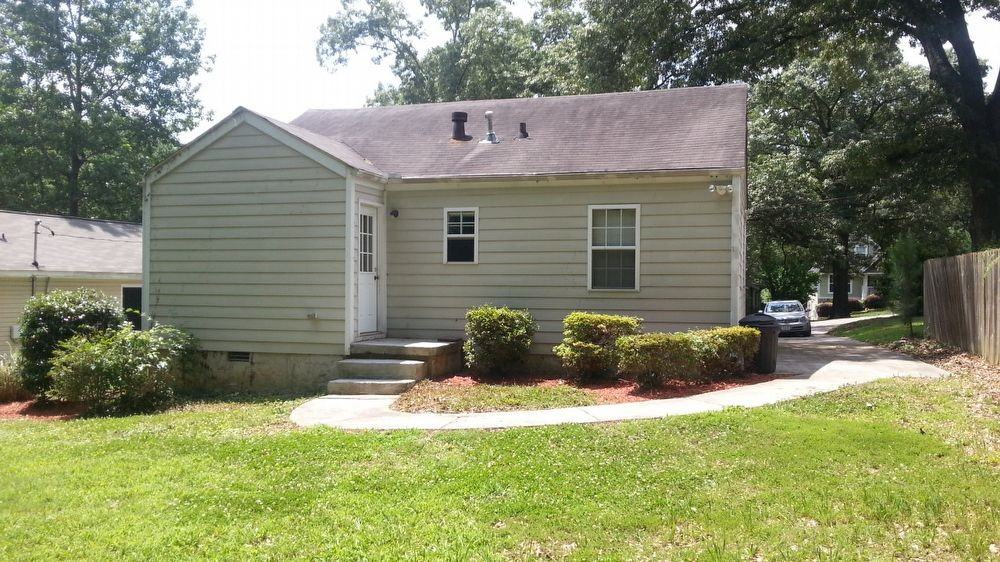 3152 Alston Dr - Photo 2 of 13