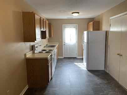 Iris Lane - Photo 2 of 8