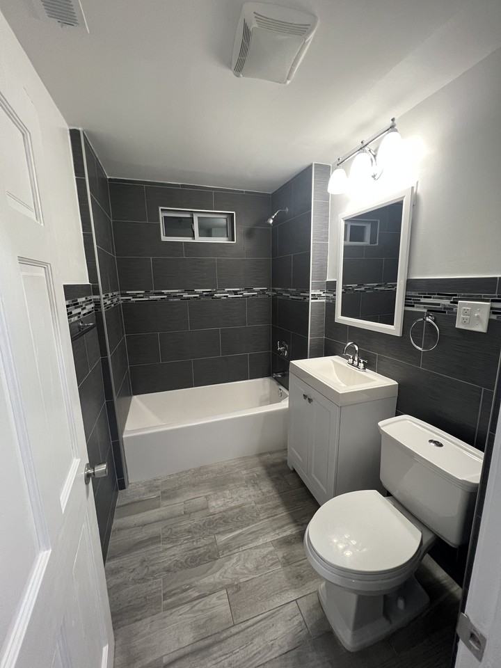 71 Chester Ave #3 - Photo 2 of 9