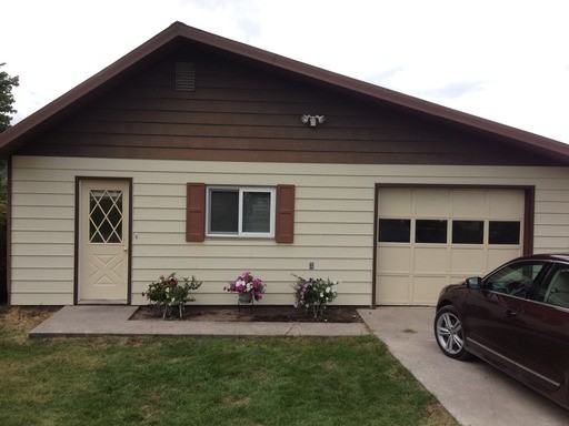 3200 Mountain Home Ln - Photo 2 of 11