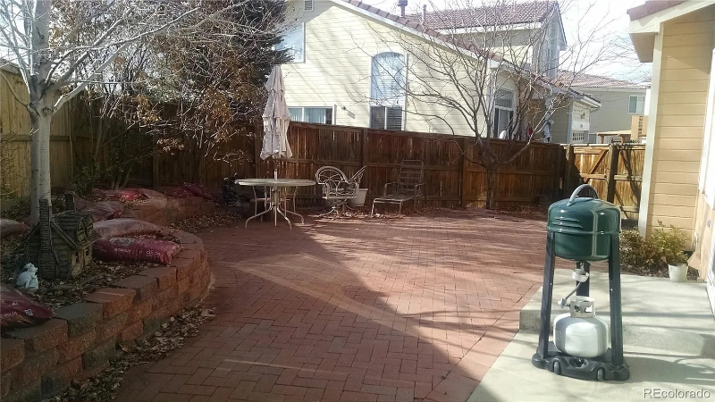 1266 Braewood Ave - Photo 2 of 18