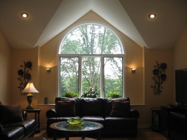 611 Litchfield Turnpike - Photo 2 of 38