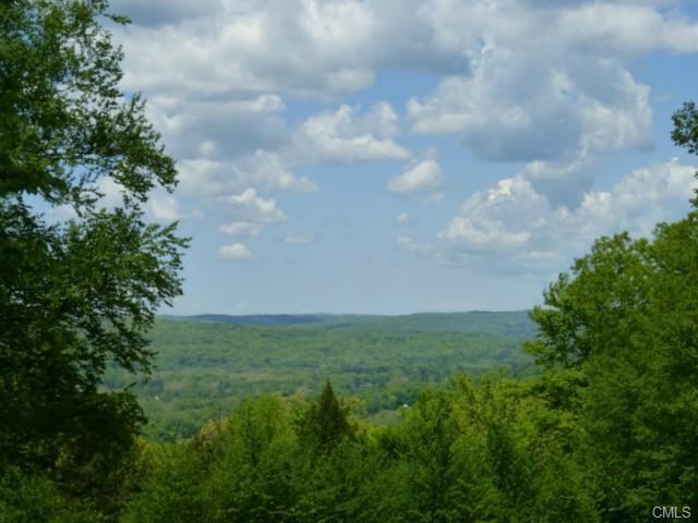 158 Scuppo Rd - Photo 2 of 10