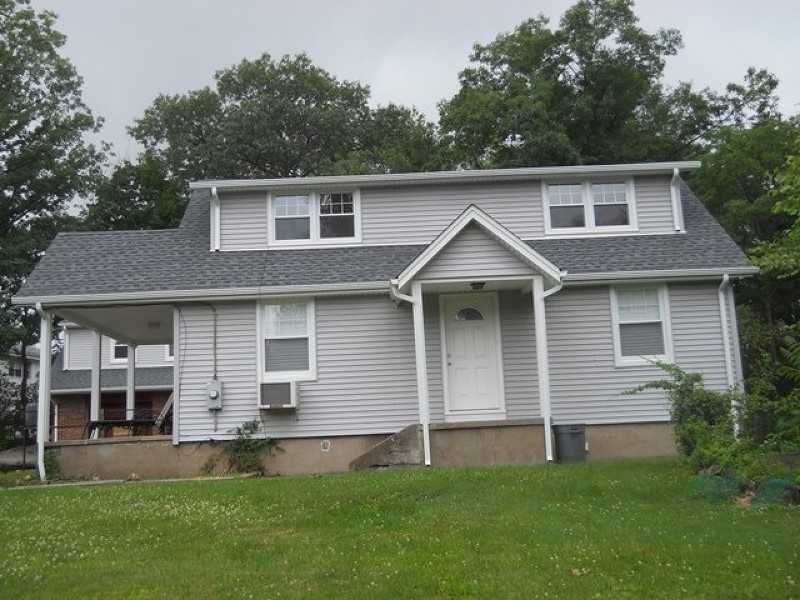 11 Franklin Turnpike - Photo 2 of 14