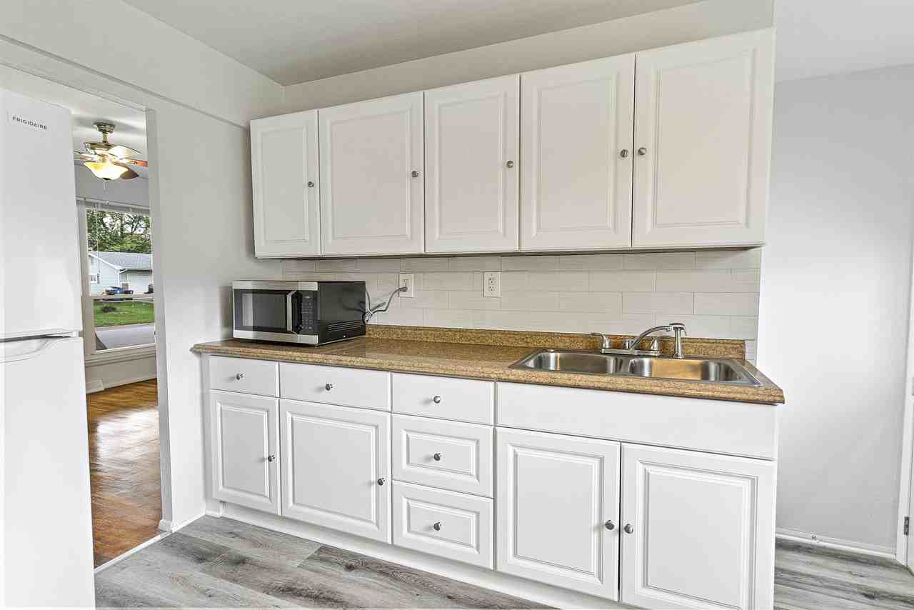 532 Holiday Ave #1 - Photo 5 of 16