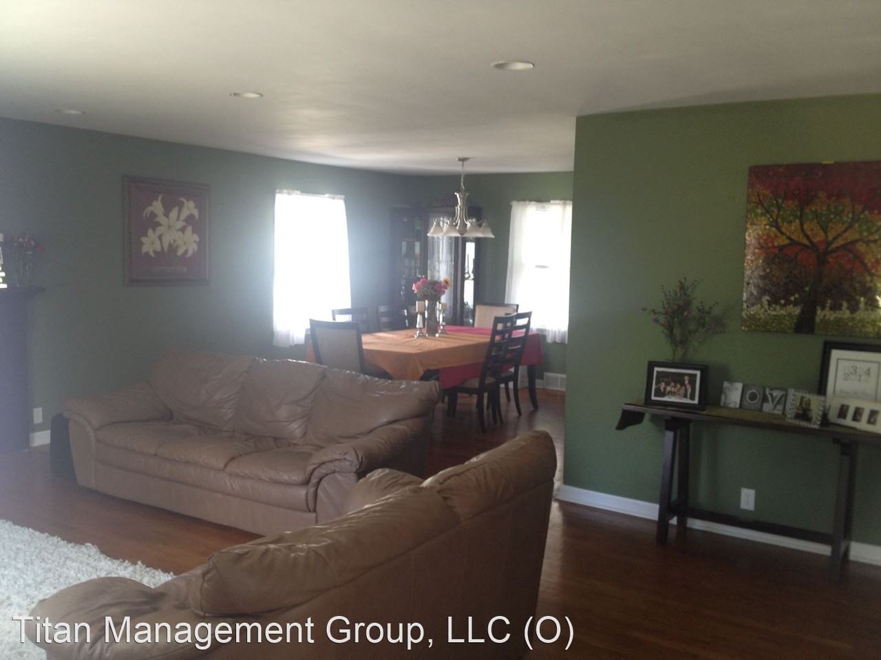 920 Carrolton Blvd - Photo 2 of 38