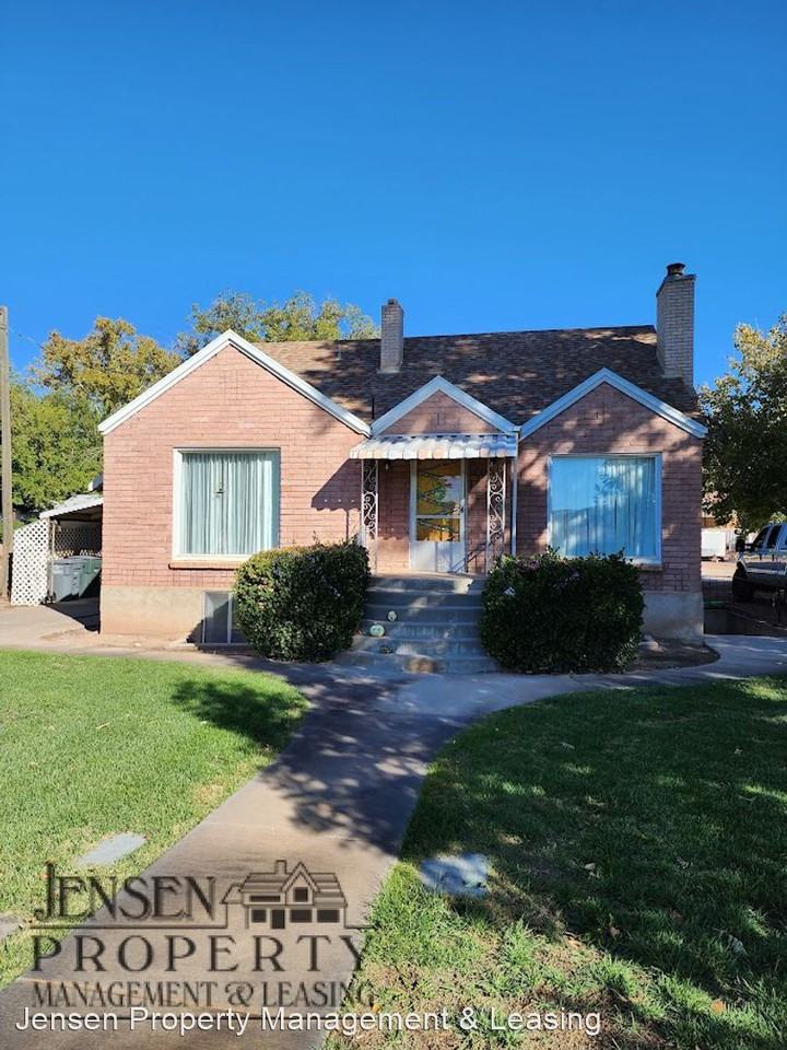 2950 Santa Clara Drive - Photo 3 of 22