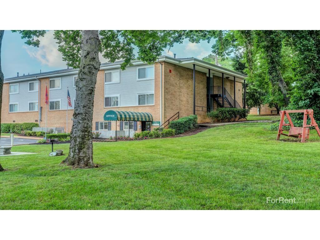 Pine Brook Apartments - Photo 3 of 19