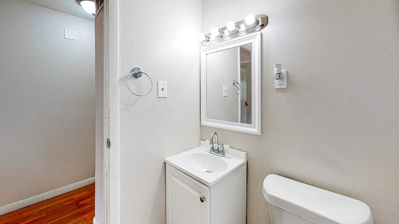 Gano Dr - Photo 3 of 15