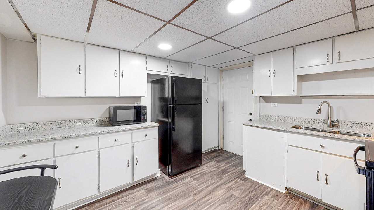 Gano Dr - Photo 4 of 15