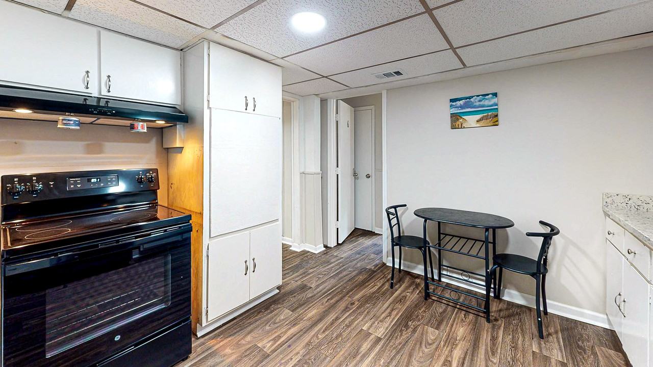 Gano Dr - Photo 6 of 15