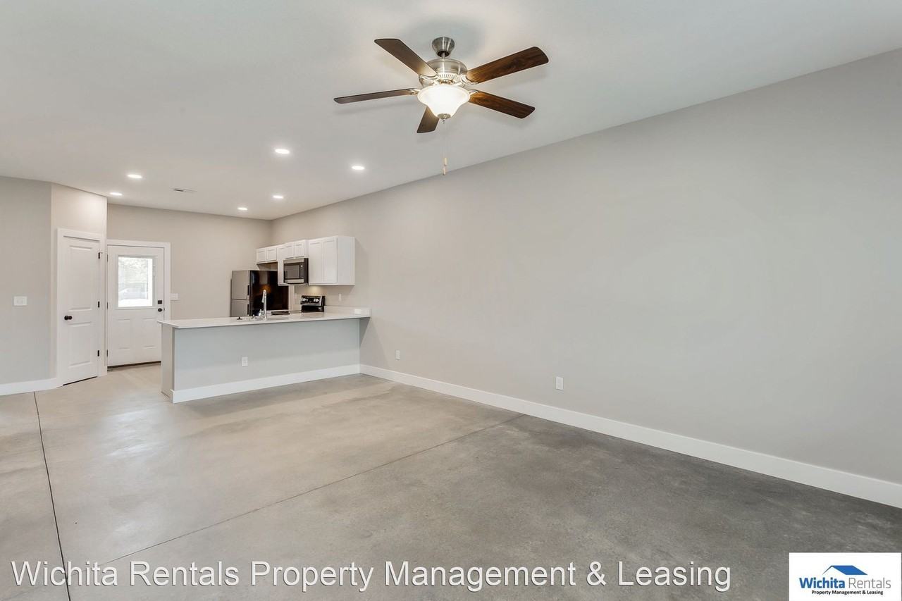 217 E Northern Ct - Photo 2 of 14